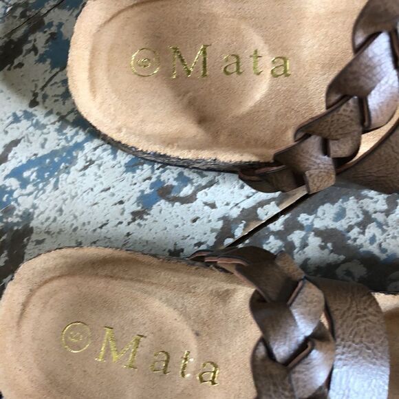 NEW Mata Broadwalk Slides NWT - Picture 5 of 13